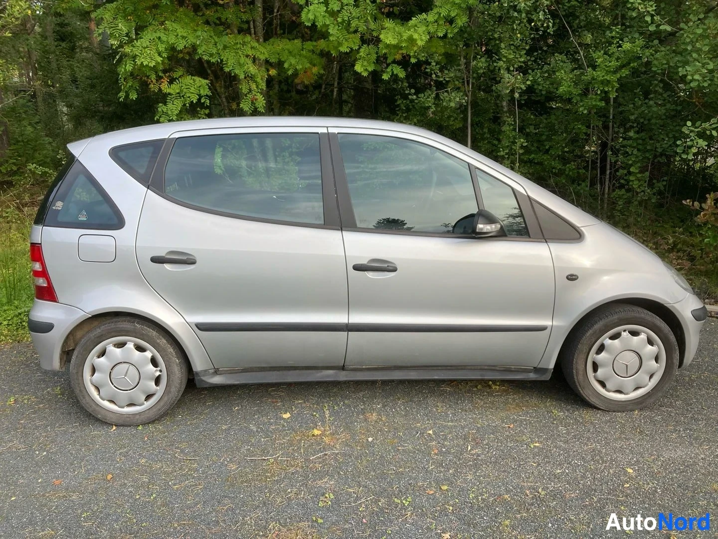 Hopea Mercedes-Benz A  Farmari 2004, sivulta, kuva 5
