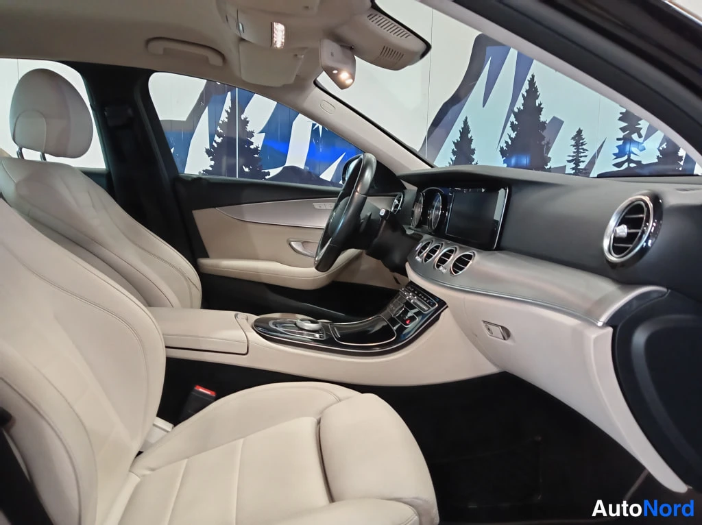 Musta Mercedes-Benz E 2018, etuistuimet, kuva 12