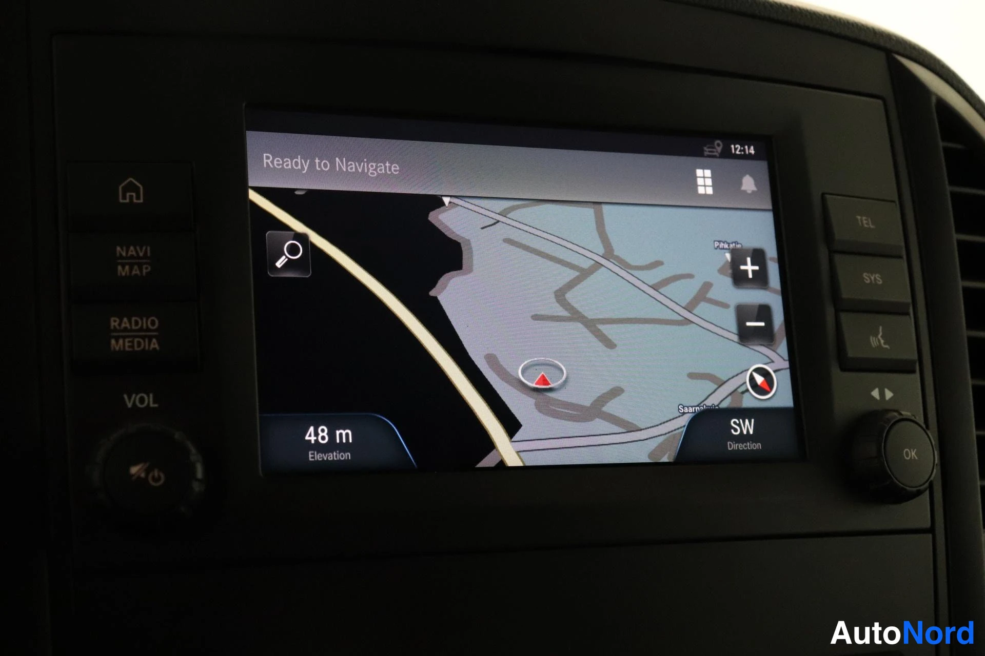 Valkoinen Mercedes-Benz Vito 2021, yksityiskohta, kuva 18