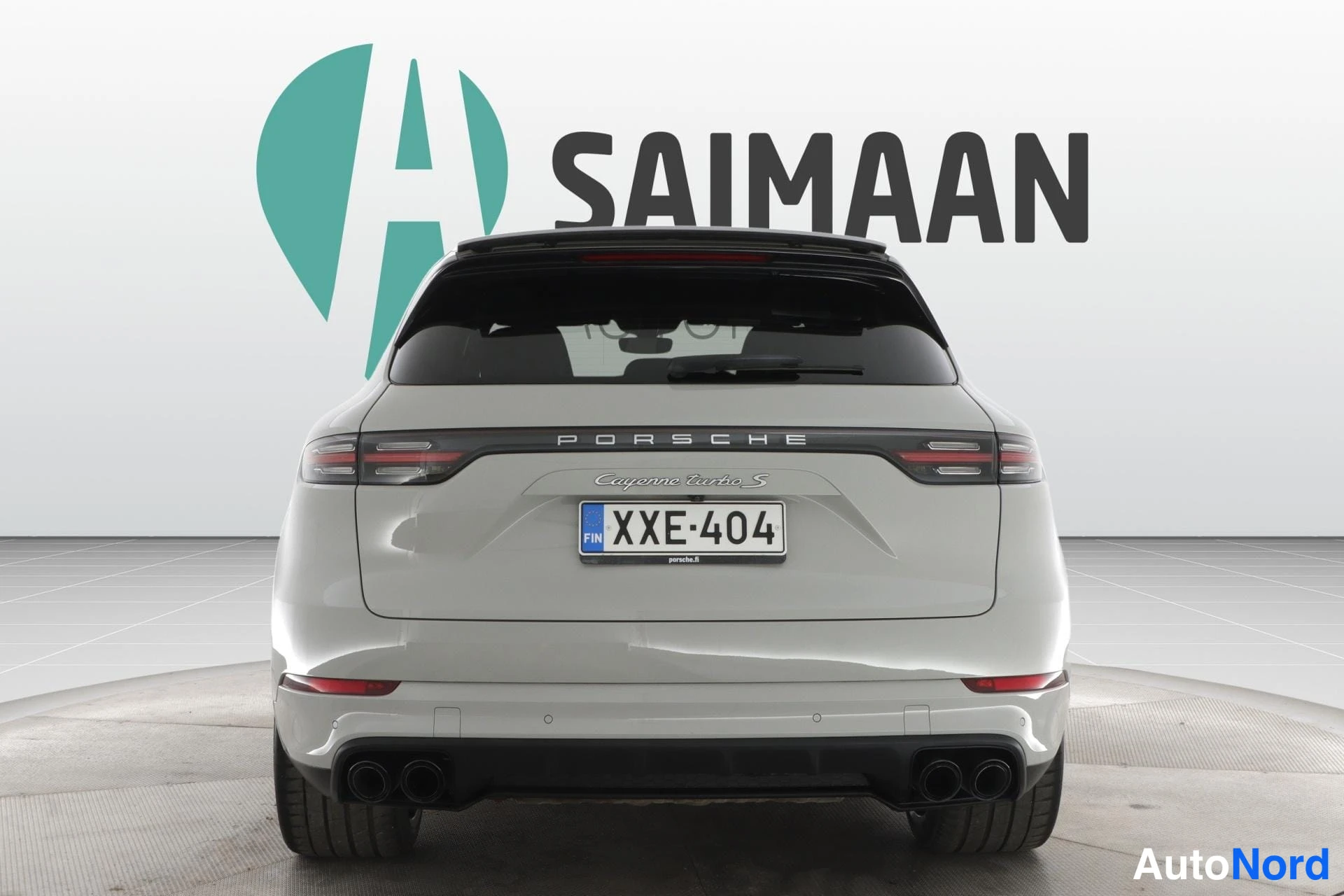 Harmaa Porsche Cayenne 2020, takaa, kuva 11