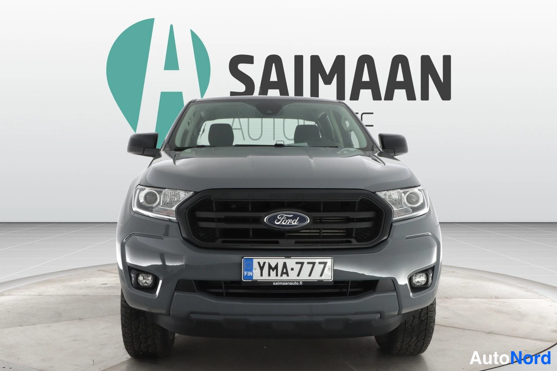 Harmaa Ford Ranger 2023, edestä, kuva 5