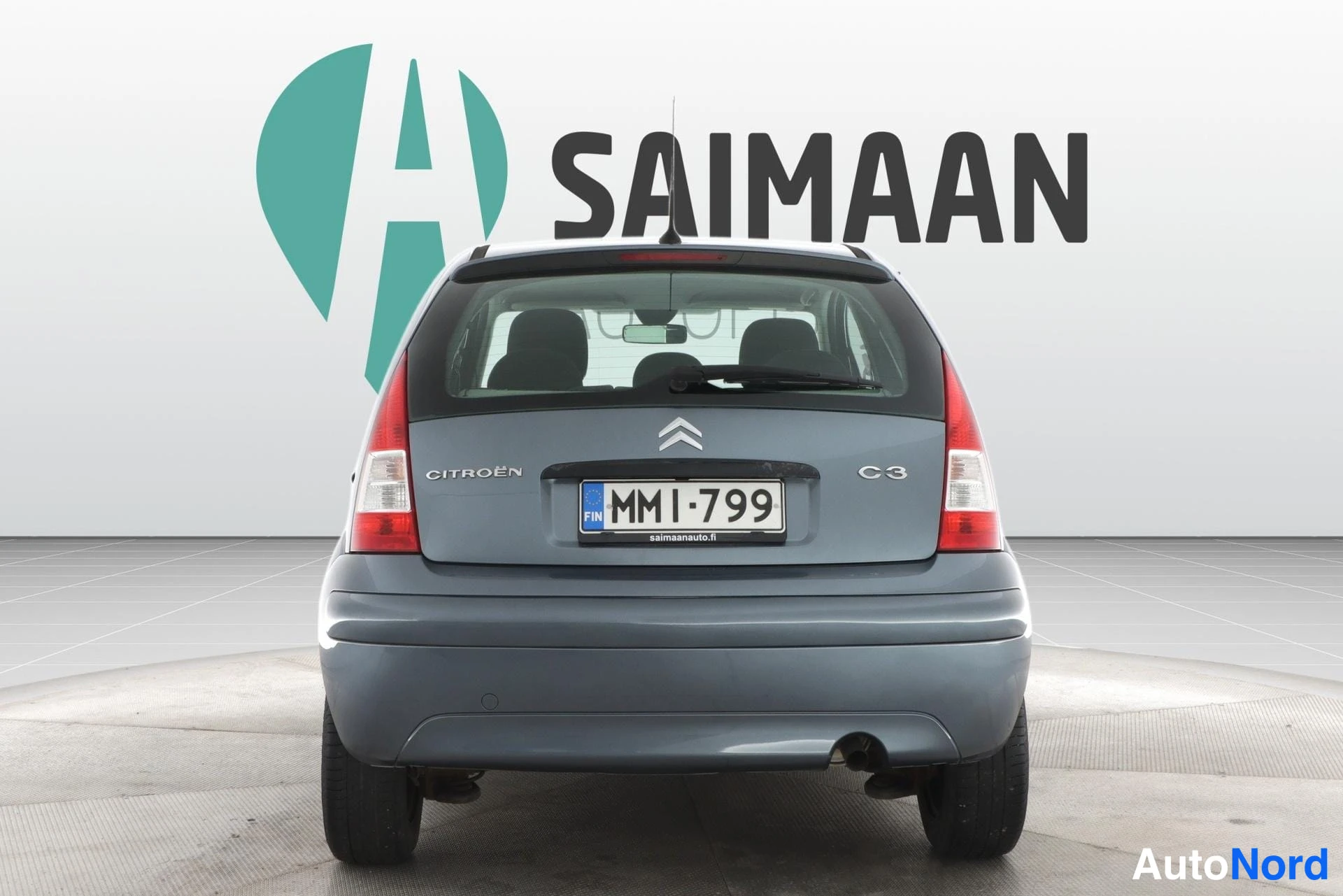 Harmaa Citroen C3 2006, takaa, kuva 8