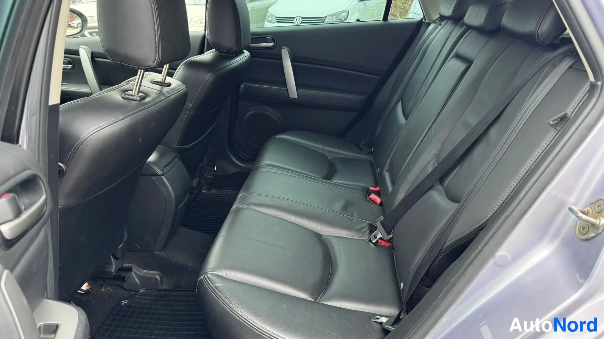 Harmaa Mazda 6 2008, takaistuimet, kuva 12