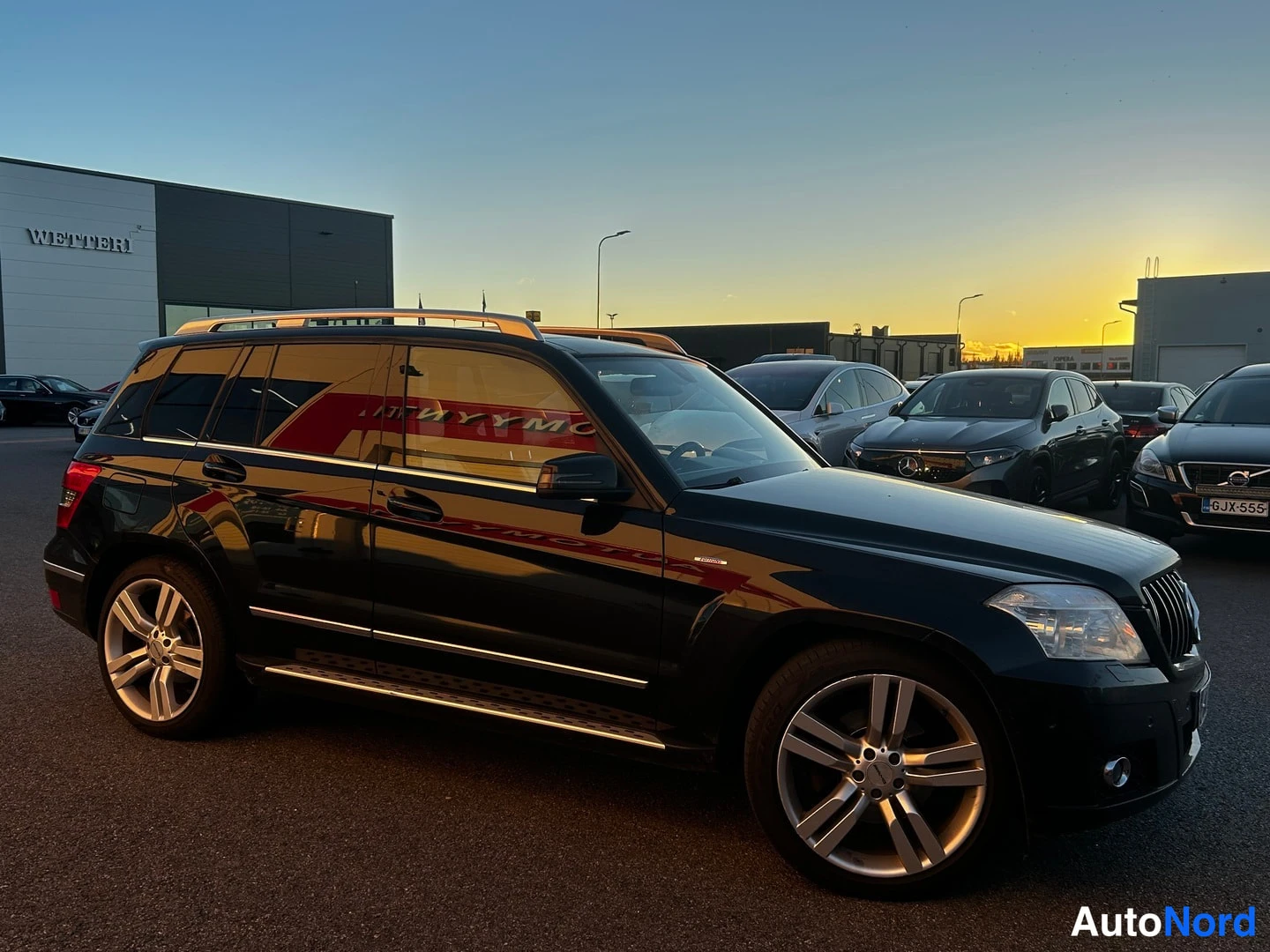 Musta Mercedes-Benz GLK 320 CDI 4MATIC 2009, etuviisto, keula oikealle, kuva 2