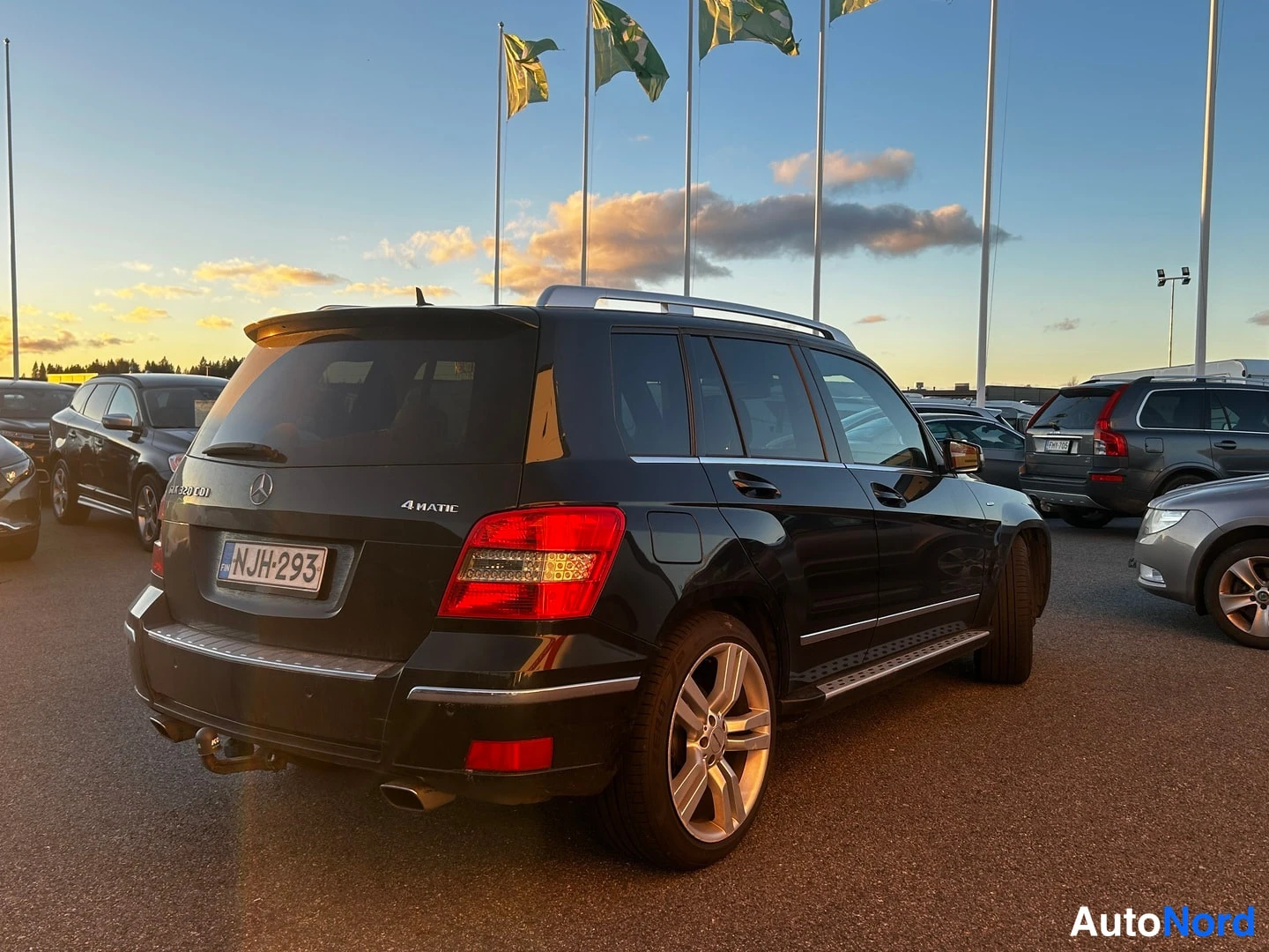 Musta Mercedes-Benz GLK 320 CDI 4MATIC 2009, takaviisto, kuva 3