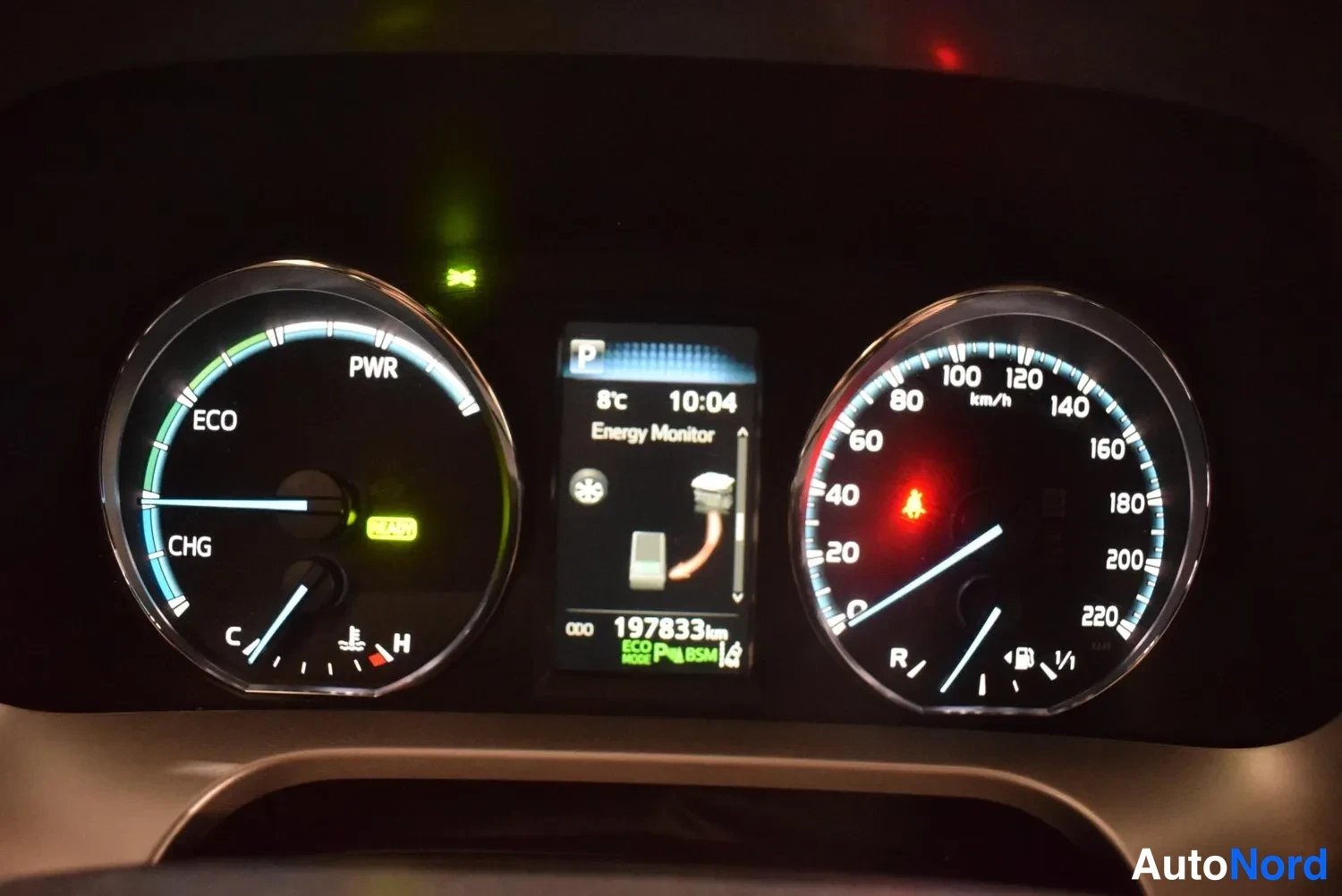Beige Toyota RAV4 2017, yksityiskohta, kuva 23