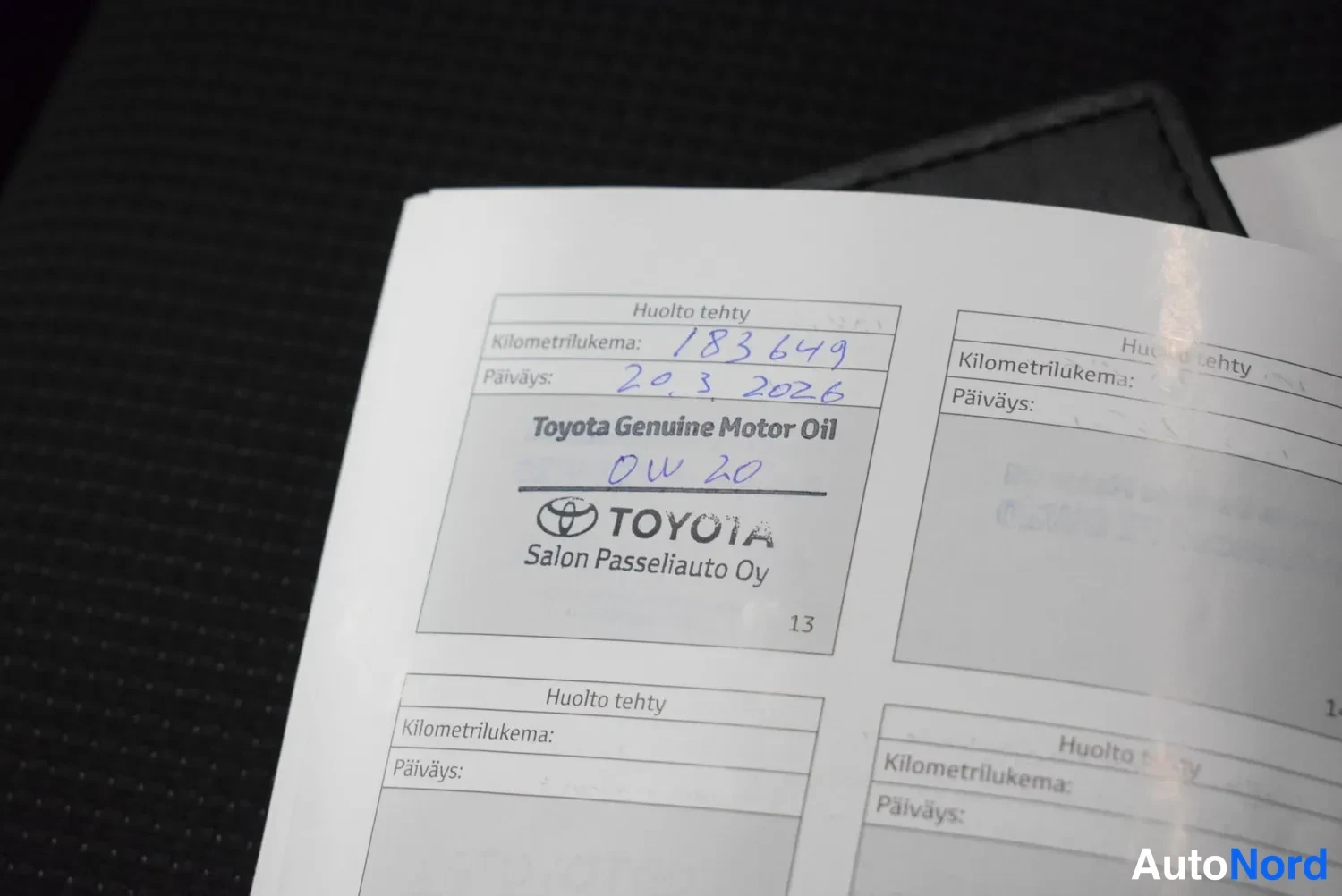 Beige Toyota RAV4 2017, asiakirja, kuva 26