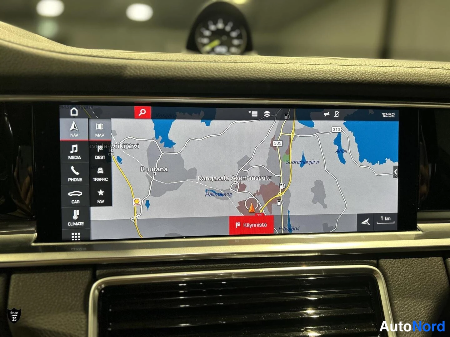 Musta Porsche Panamera 4 E-Hybrid 2019, yksityiskohta, kuva 24