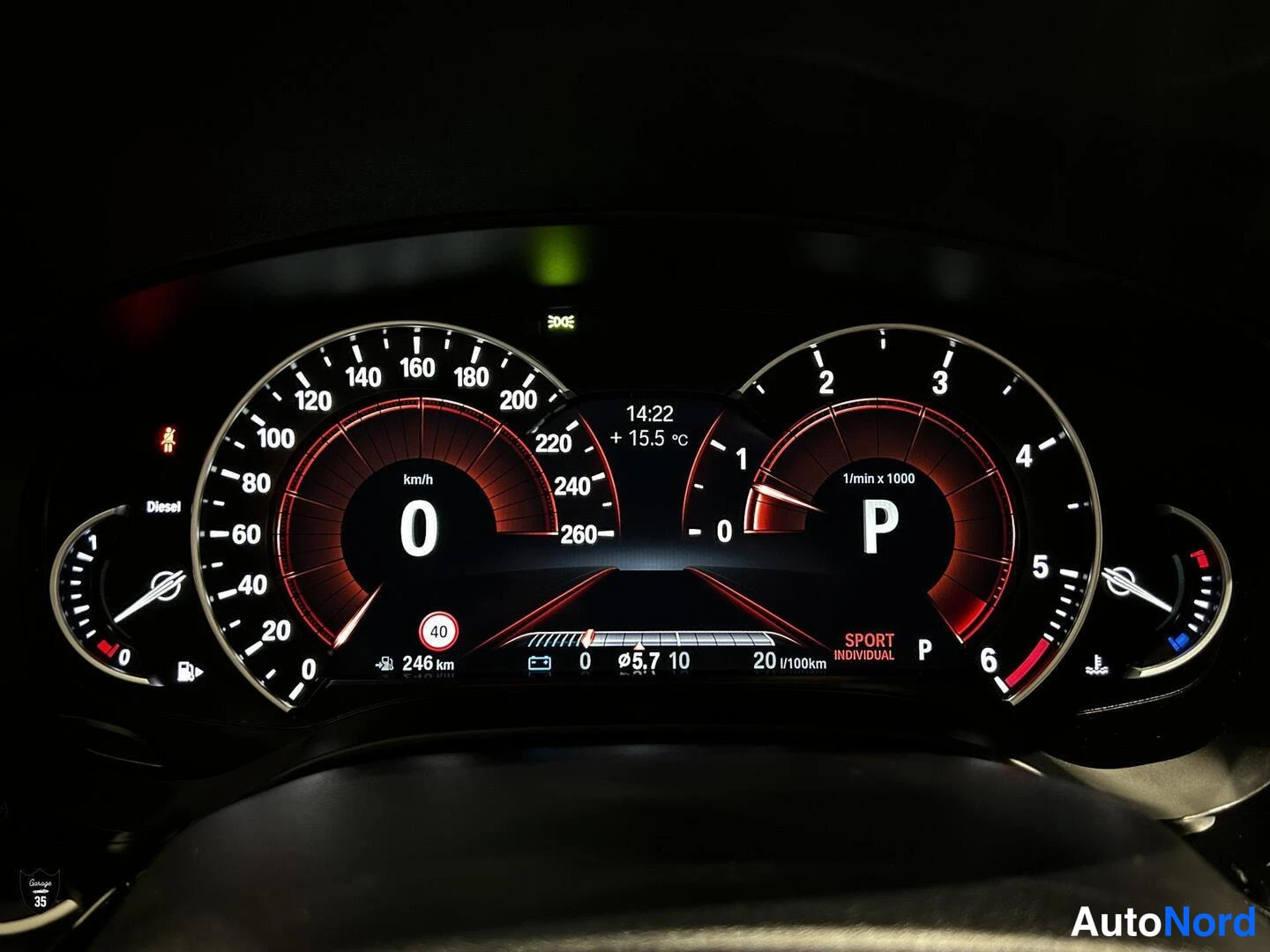 Harmaa BMW 530d xDrive 2017, yksityiskohta, kuva 17