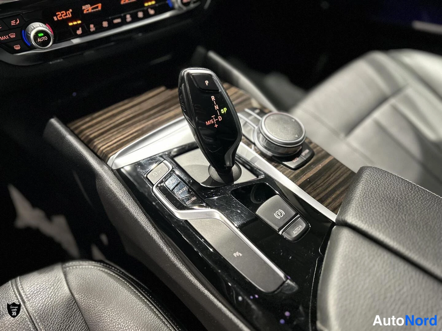 Harmaa BMW 530d xDrive 2017, yksityiskohta, kuva 20