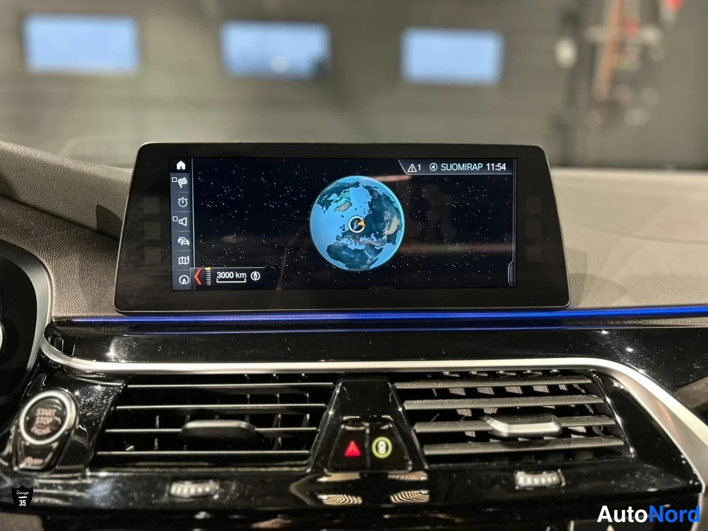 Musta BMW 530d xDrive 2017, yksityiskohta, kuva 23