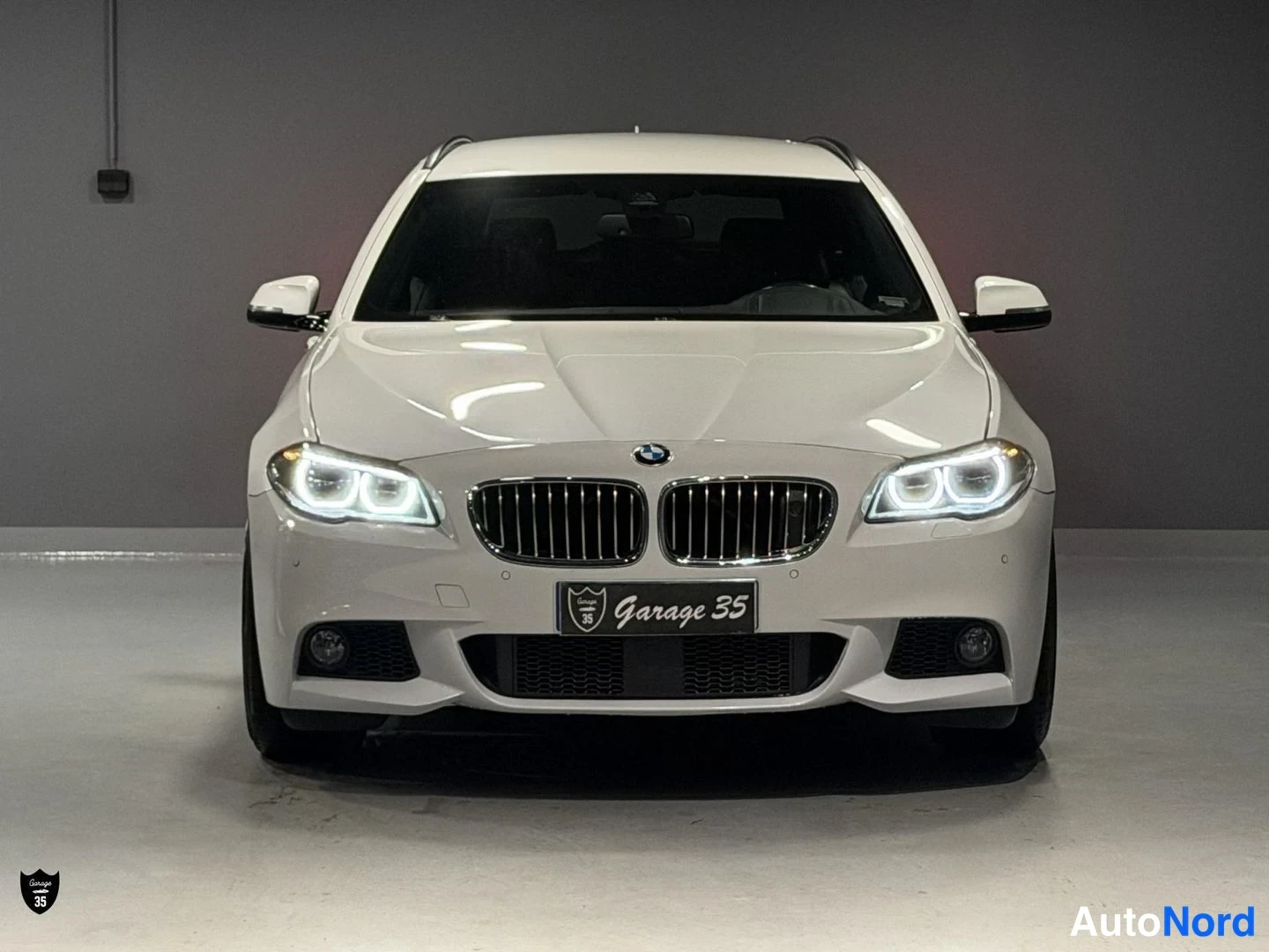 Valkoinen BMW 535d xDrive 2016, edestä, kuva 4