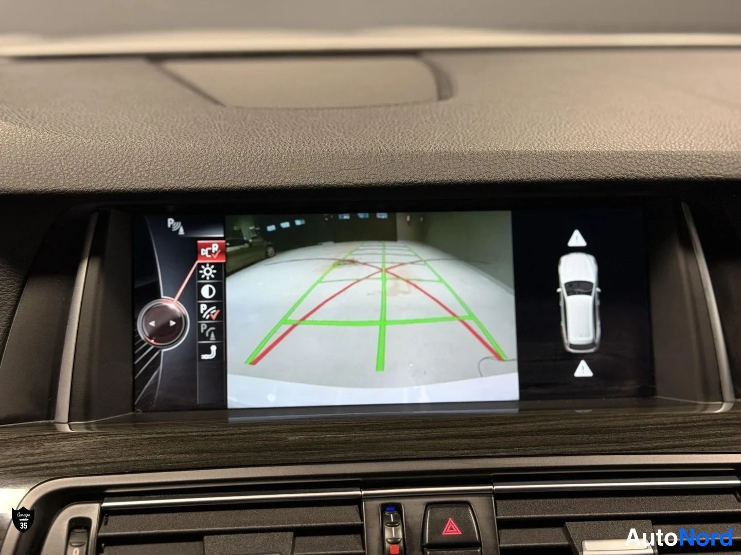 Valkoinen BMW 535d xDrive 2016, yksityiskohta, kuva 21