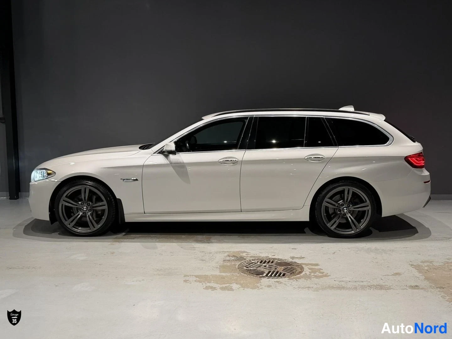 Valkoinen BMW 535d xDrive 2016, sivulta, kuva 5