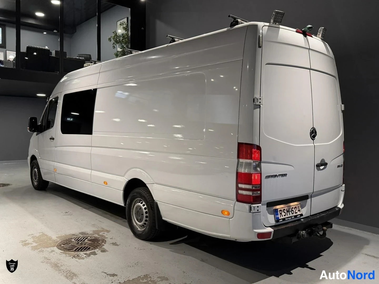 Valkoinen Mercedes-Benz Sprinter 316 CDI 2015, takaviisto, kuva 9
