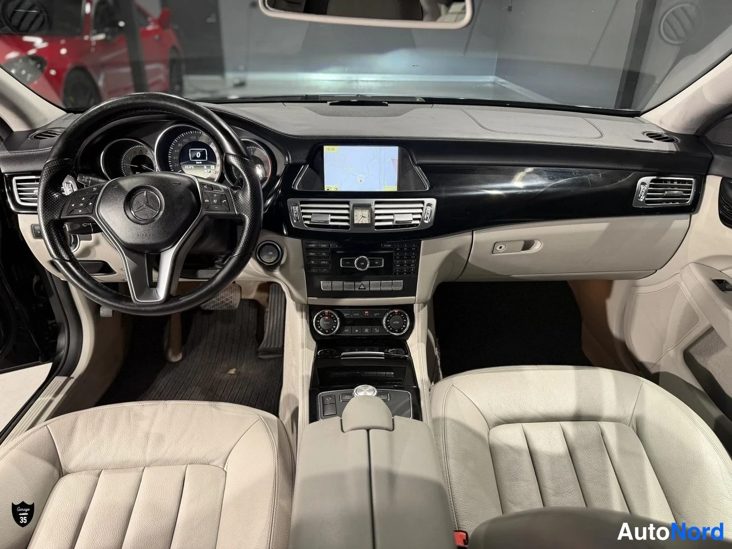 Musta Mercedes-Benz CLS 350 CDI 4MATIC 2012, ohjaamo, kuva 14