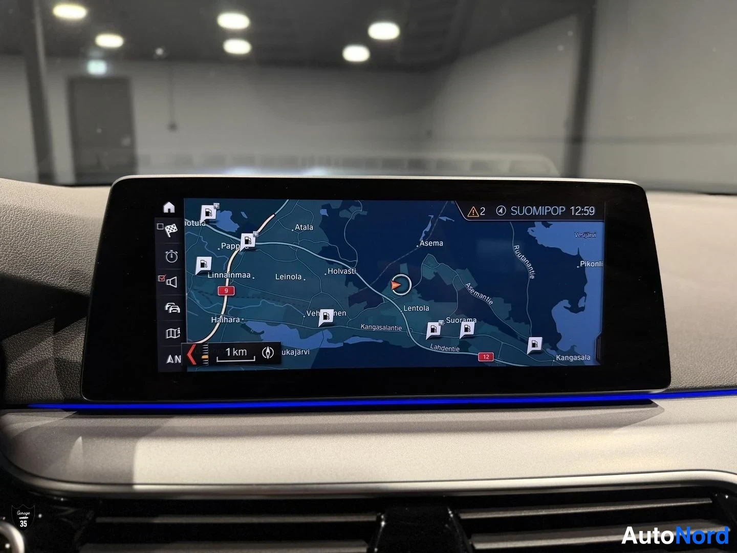 Musta BMW 518d 2019, yksityiskohta, kuva 18
