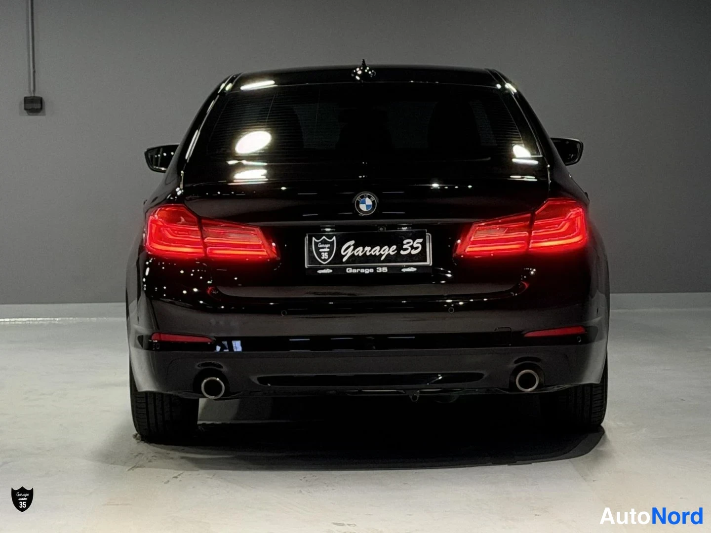 Musta BMW 518d 2019, takaa, kuva 9