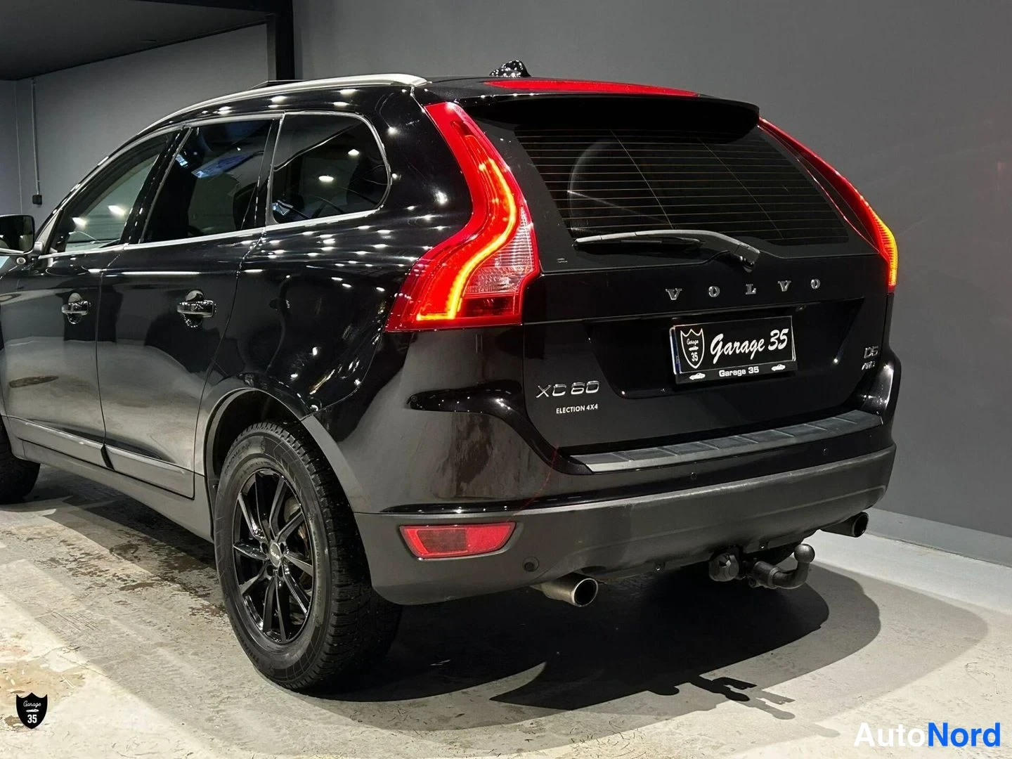 Musta Volvo XC60 2012, takaviisto, kuva 7