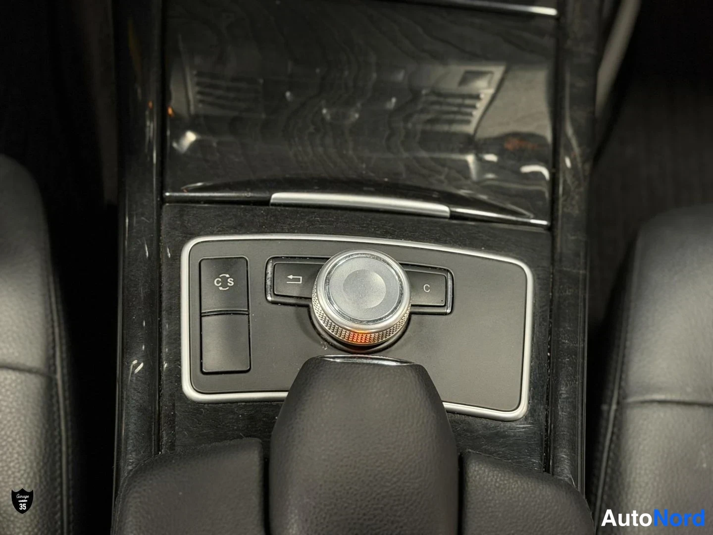 Ruskea Mercedes-Benz E 350 CDI 4MATIC 2010, yksityiskohta, kuva 22
