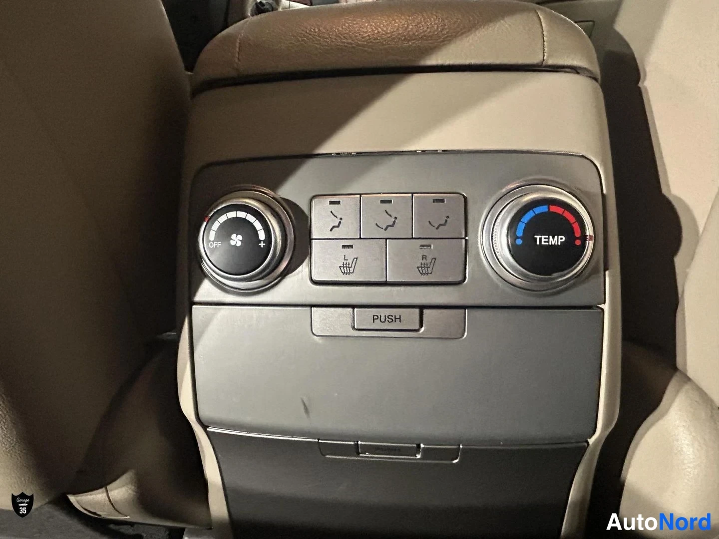Beige Hyundai ix55 2010, yksityiskohta, kuva 23