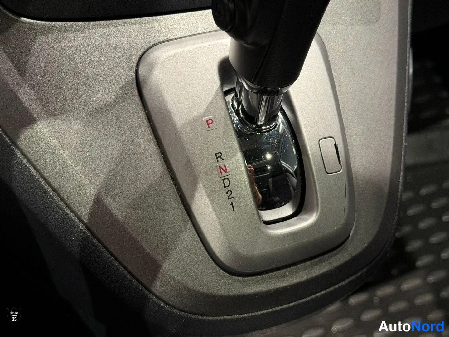 Harmaa Honda CR-V 2007, yksityiskohta, kuva 19
