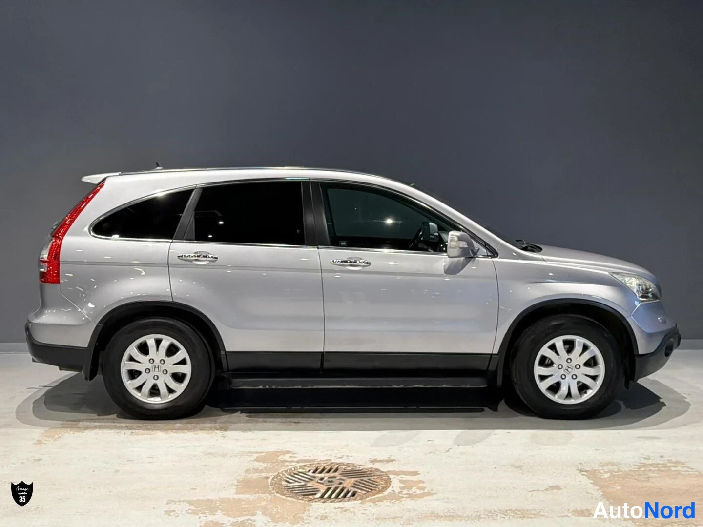 Harmaa Honda CR-V 2007, etuviisto, keula oikealle, kuva 3