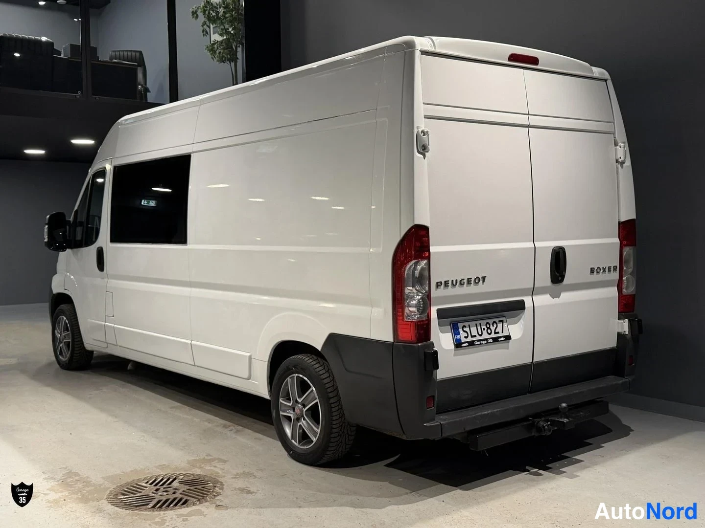 Valkoinen Peugeot Boxer 2011, takaviisto, kuva 6