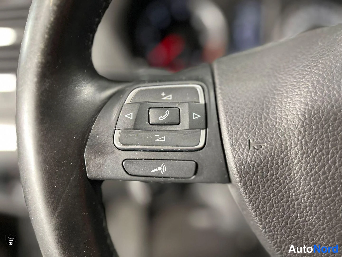 Sininen Volkswagen Sharan 2011, yksityiskohta, kuva 20