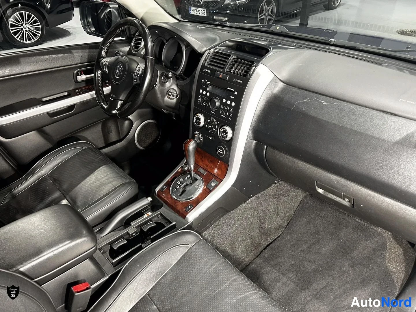 Sininen Suzuki Grand Vitara 2007, ohjaamo, kuva 11