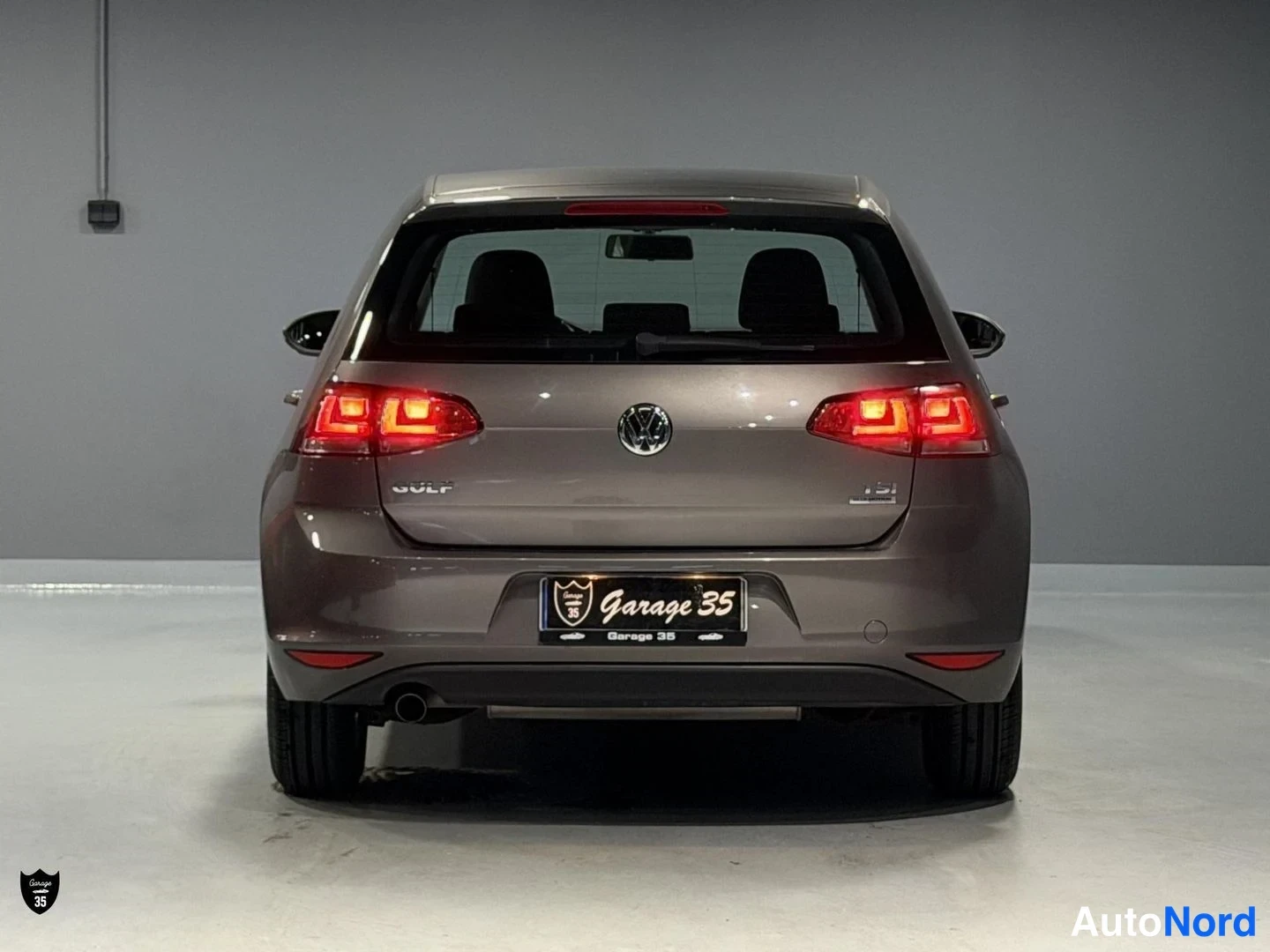 Harmaa Volkswagen Golf 2014, takaa, kuva 9