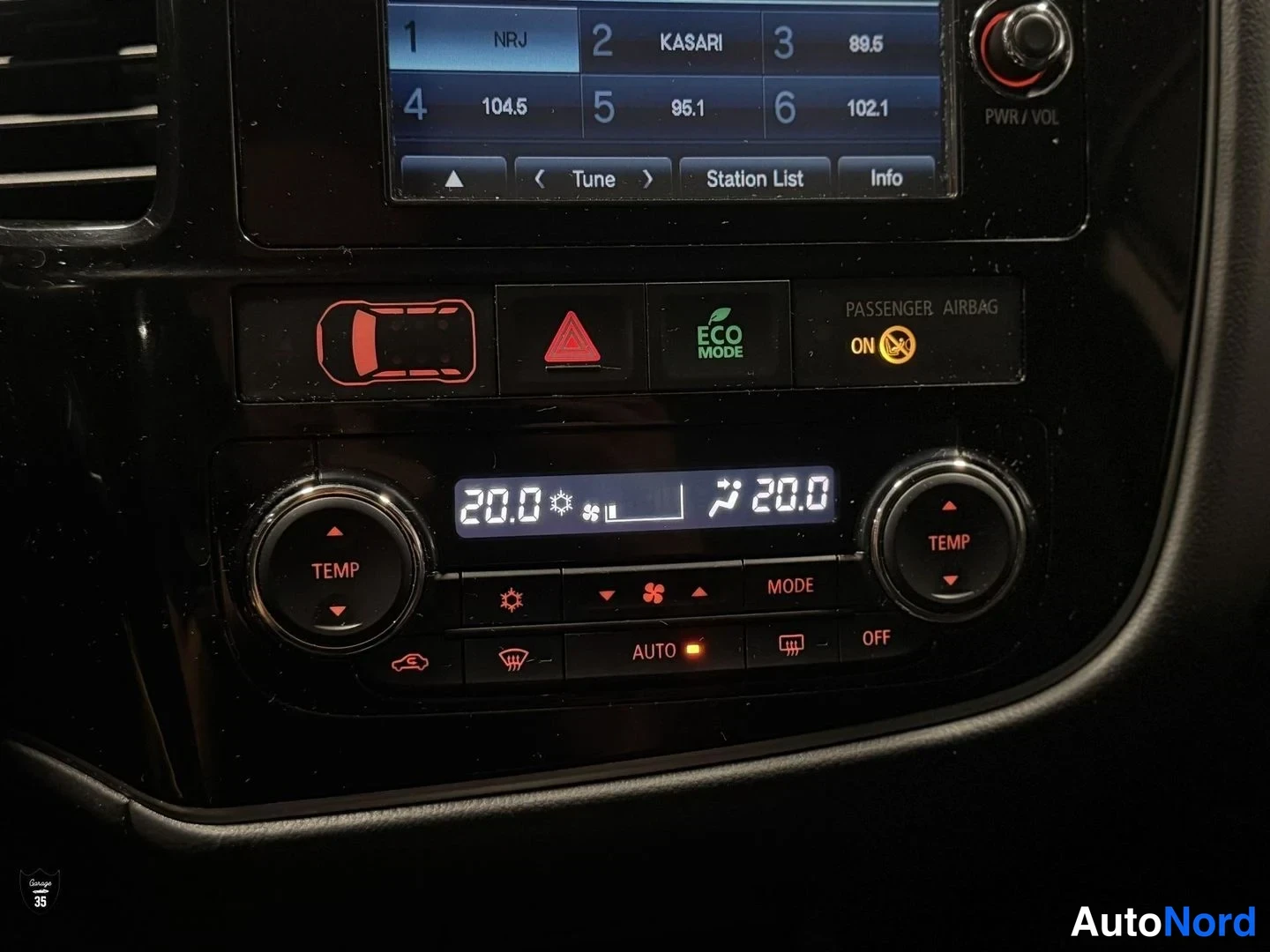 Valkoinen Mitsubishi Outlander 2013, yksityiskohta, kuva 22