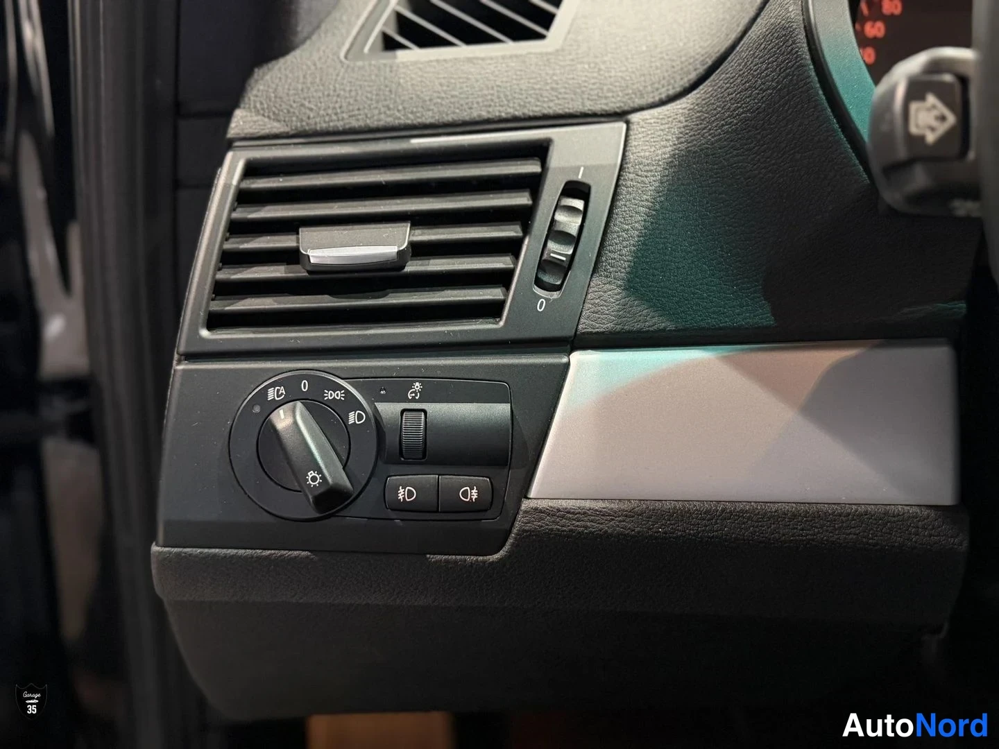 Musta BMW X3 xDrive20d 2008, yksityiskohta, kuva 22