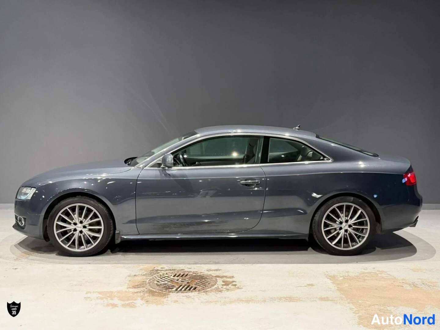 Harmaa Audi a5 Coupe 2008, sivulta, kuva 4