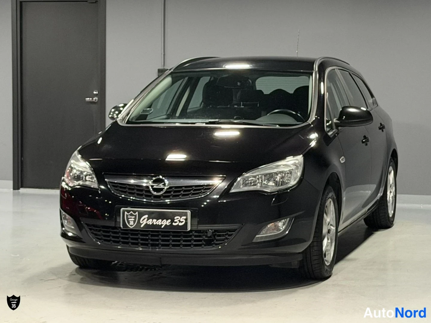 Opel Astra Sports Tourer Enjoy 2011