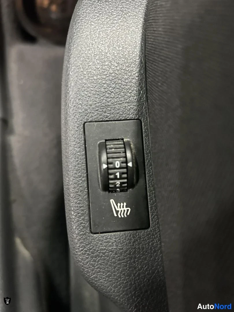 Vit Peugeot 3008 2012, detalj, bild 24