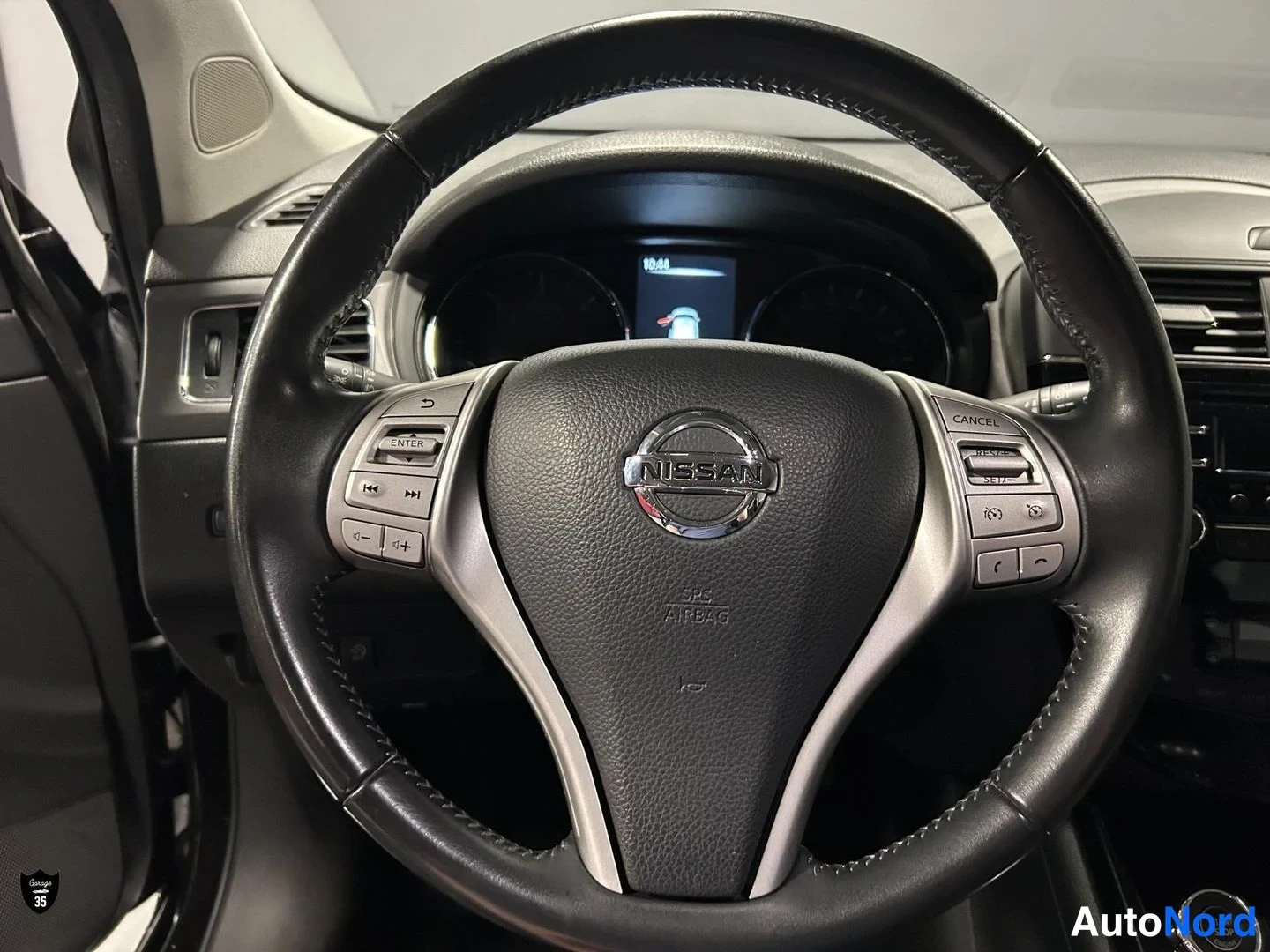 Musta Nissan Pulsar 2017, yksityiskohta, kuva 15