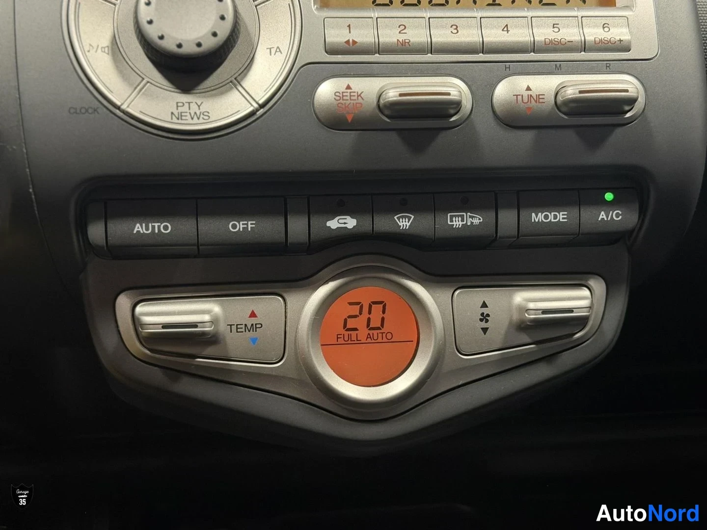 Harmaa Honda Jazz 2006, yksityiskohta, kuva 19