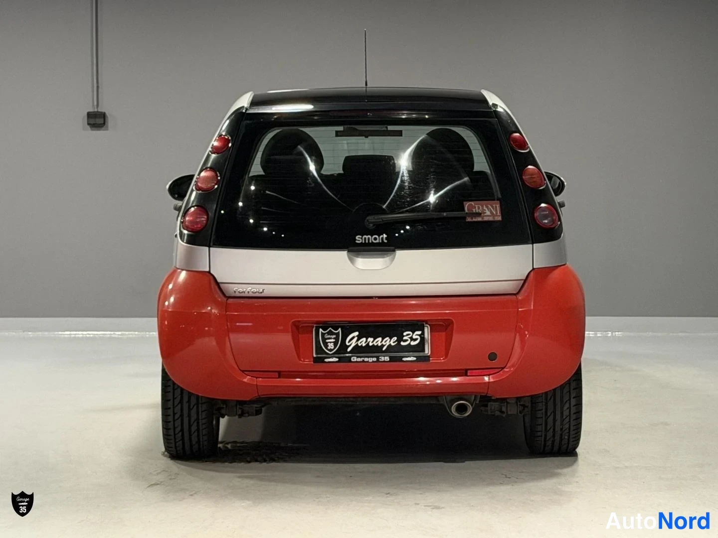 Punainen Smart FORFOUR 1.3 2005, takaa, kuva 8