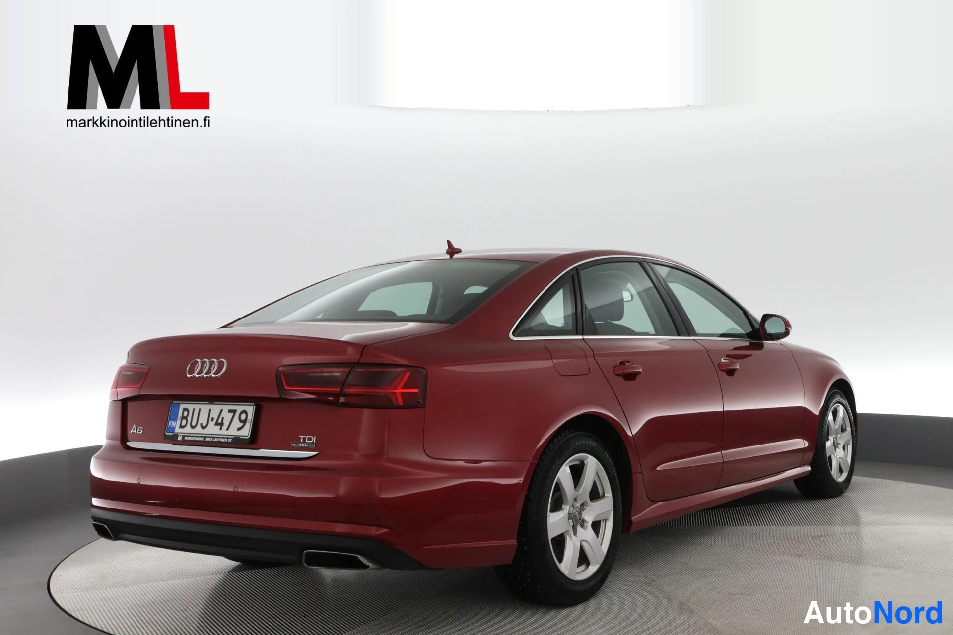 Punainen Audi A6 2015, takaviisto, kuva 7