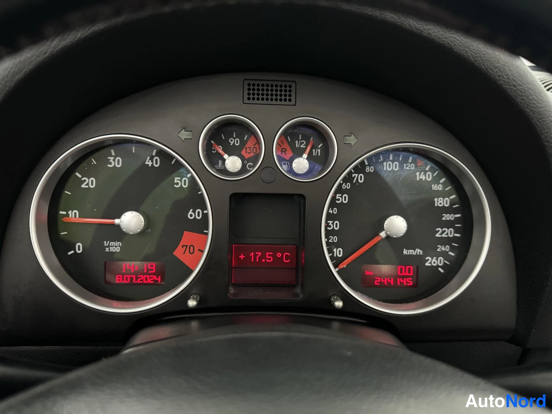 Harmaa Audi TT 2000, yksityiskohta, kuva 27