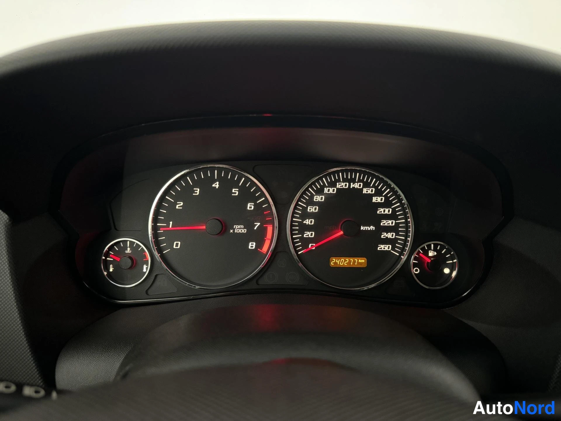 Sininen Cadillac SRX 2004, yksityiskohta, kuva 22