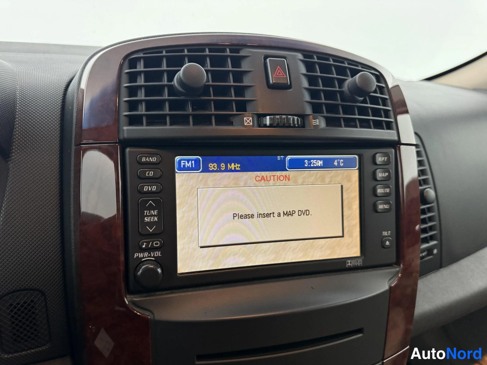Sininen Cadillac SRX 2004, yksityiskohta, kuva 27