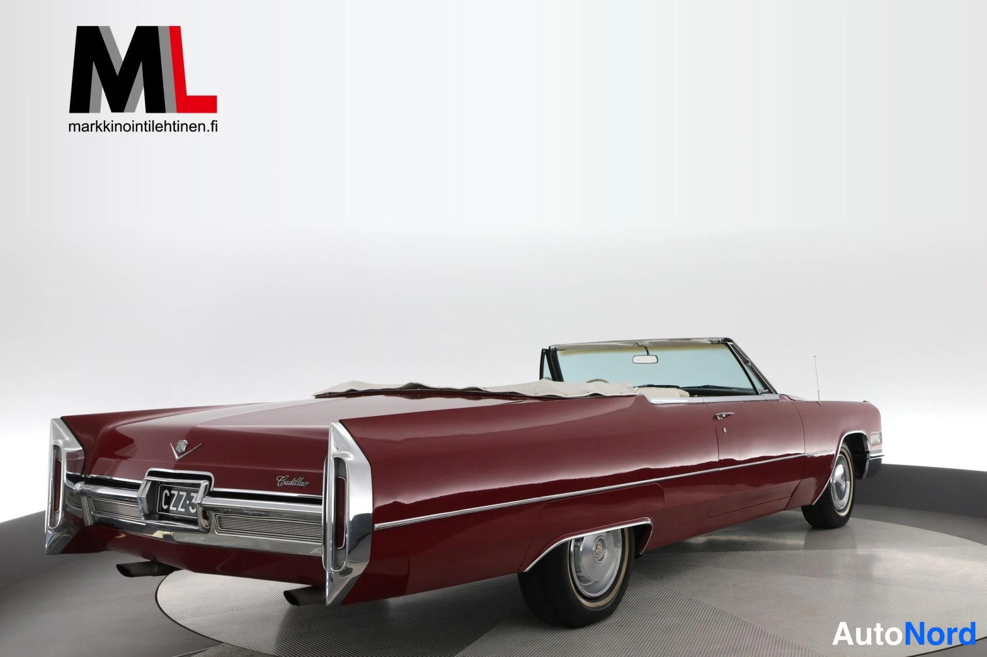 Punainen Cadillac De Ville Convertible 1966, takaviisto, kuva 9
