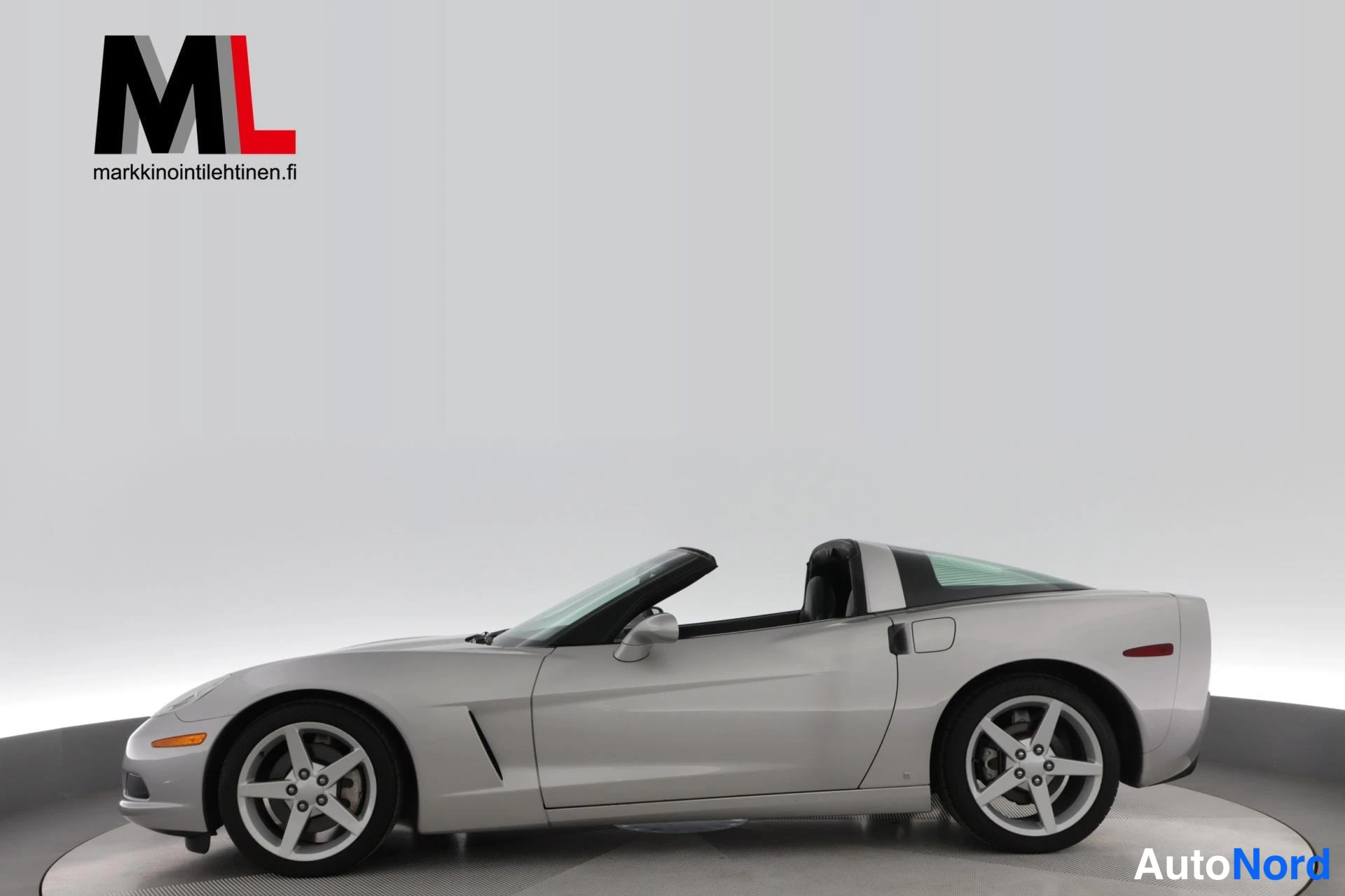 Harmaa Chevrolet Corvette 2007, sivulta, kuva 7