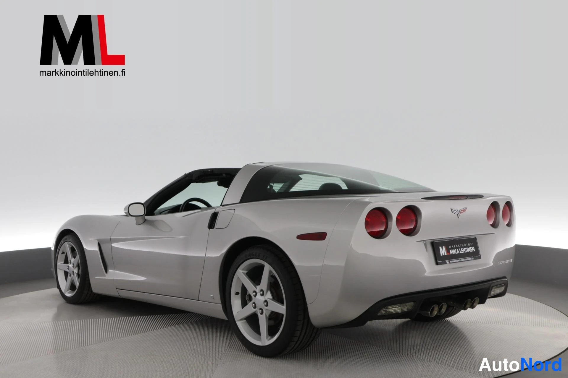 Harmaa Chevrolet Corvette 2007, takaviisto, kuva 10