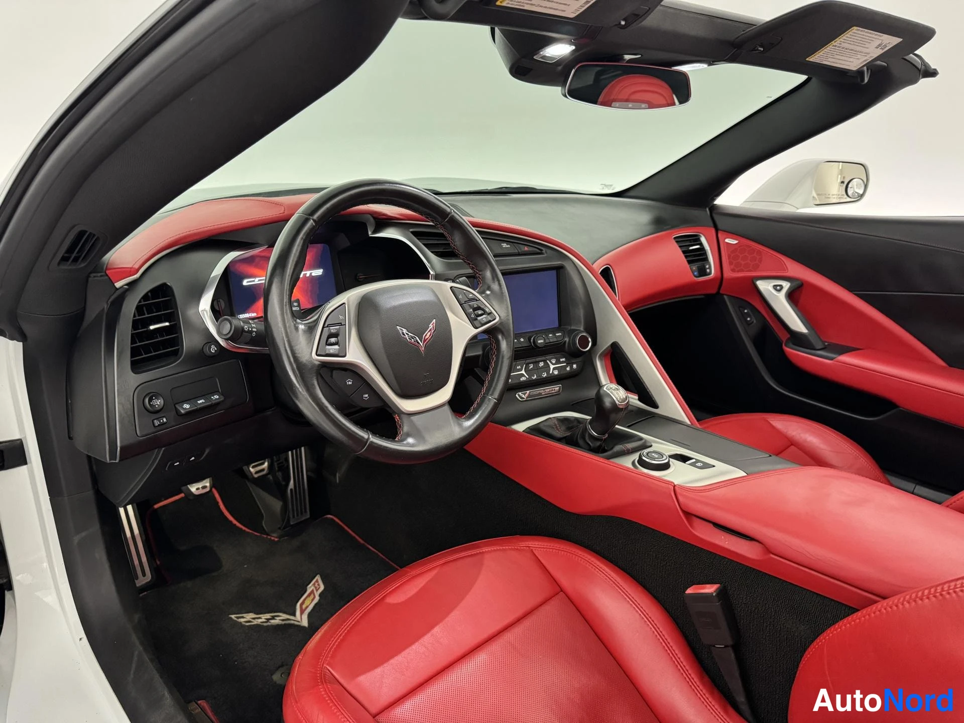 Valkoinen Chevrolet Corvette C7 2014, ohjaamo, kuva 15