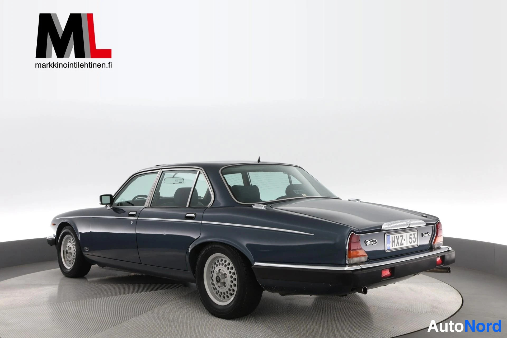 Sininen Daimler Double Six 1988, takaviisto, kuva 6