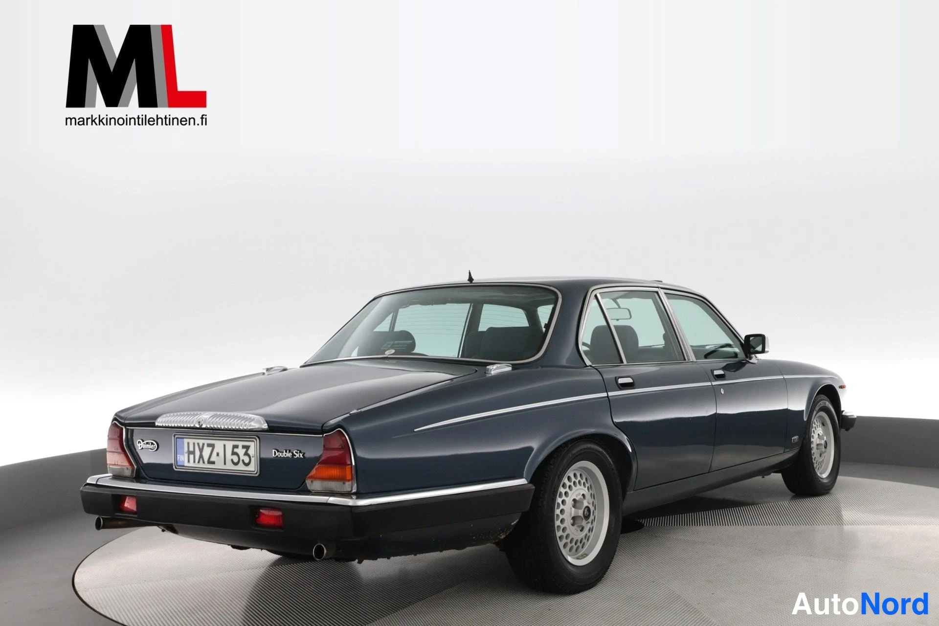 Sininen Daimler Double Six 1988, takaviisto, kuva 7
