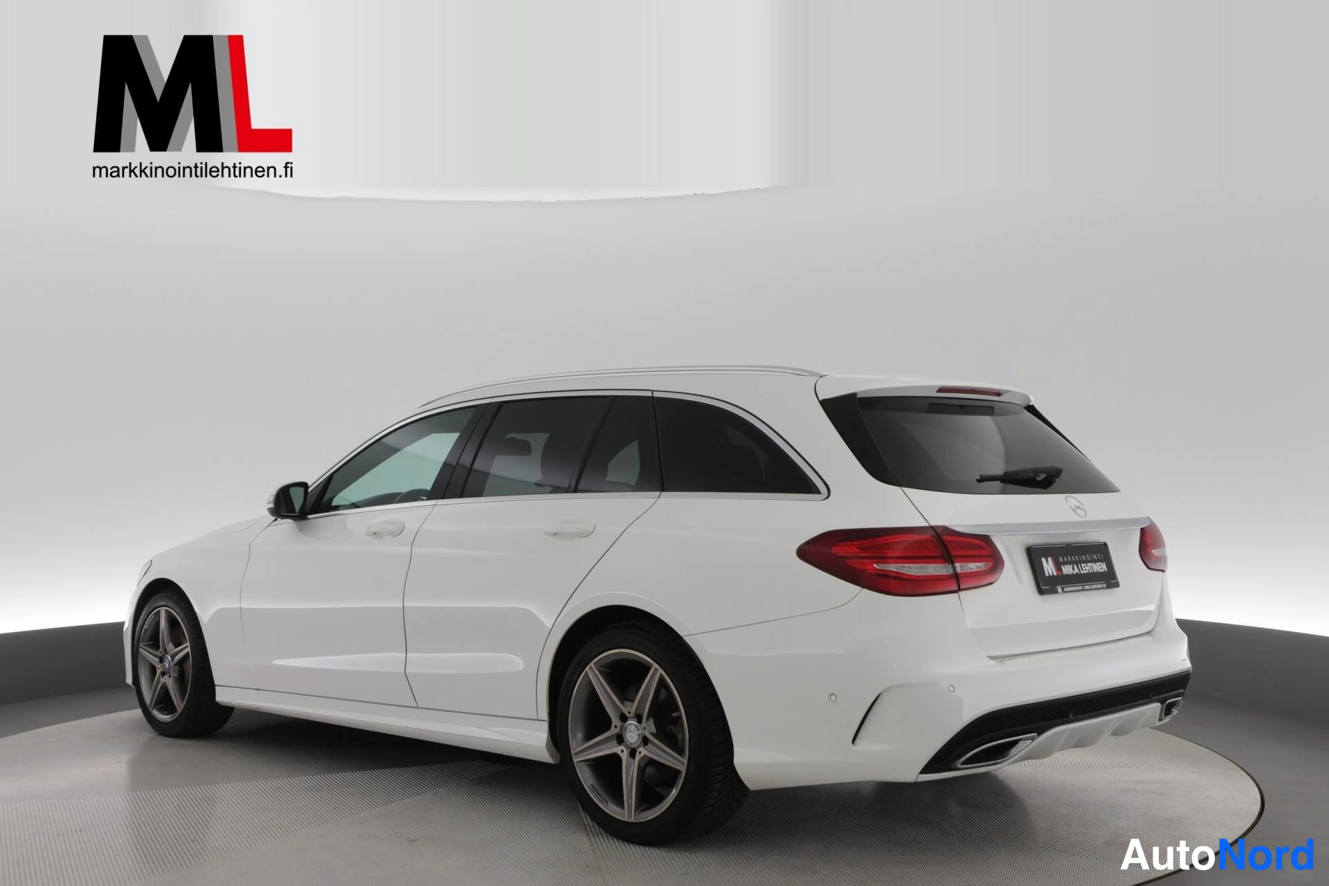 Valkoinen Mercedes-Benz C 250 CDI 4MATIC 2015, takaviisto, kuva 8